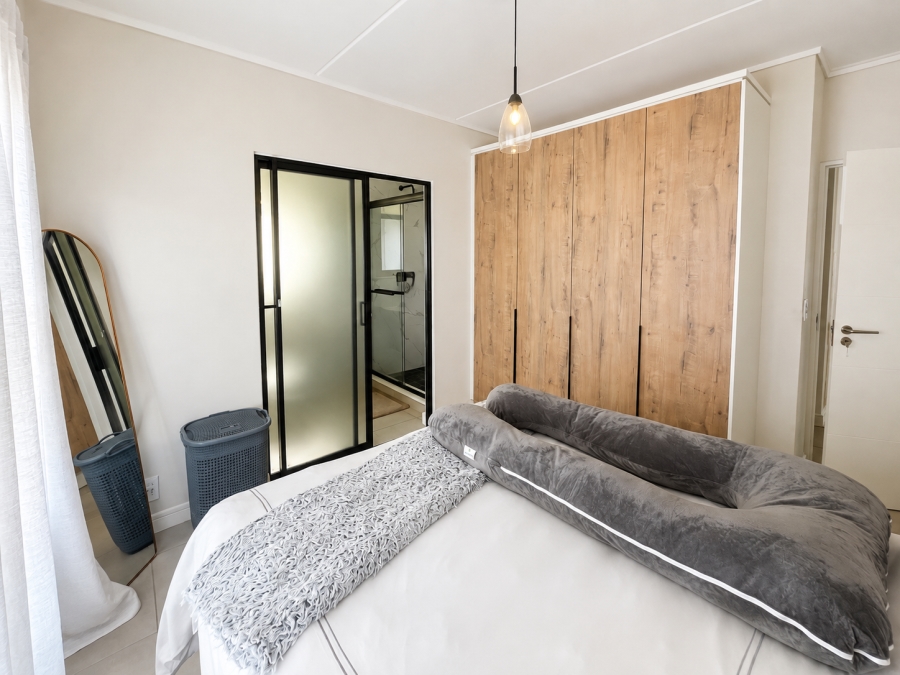 To Let 2 Bedroom Property for Rent in Atlantic Hills Western Cape